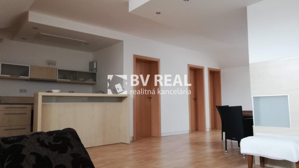 BV REAL Na prenájom apartmán 85 m2 Bojnice FM2154